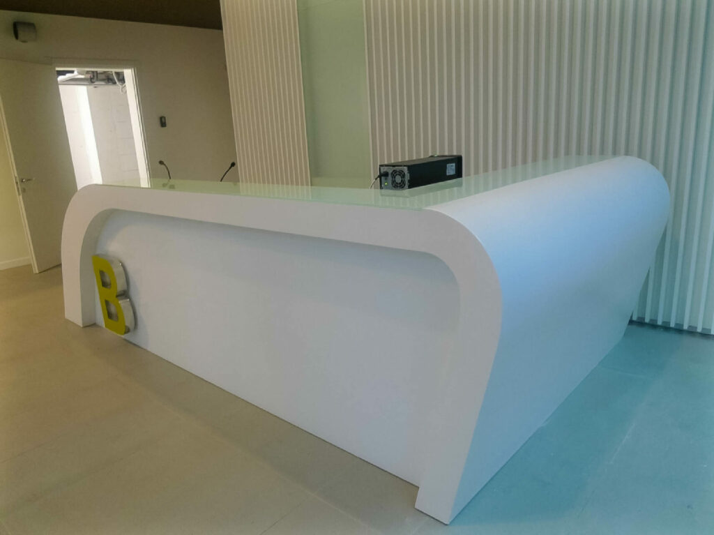 Reception Milano (I) TA arredamenti svg+xml;charset=utf